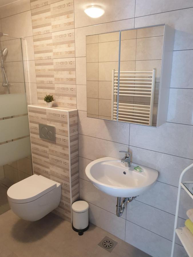 Studio Emma Ljubljana - Free Parking, Ac, Wifi Екстер'єр фото