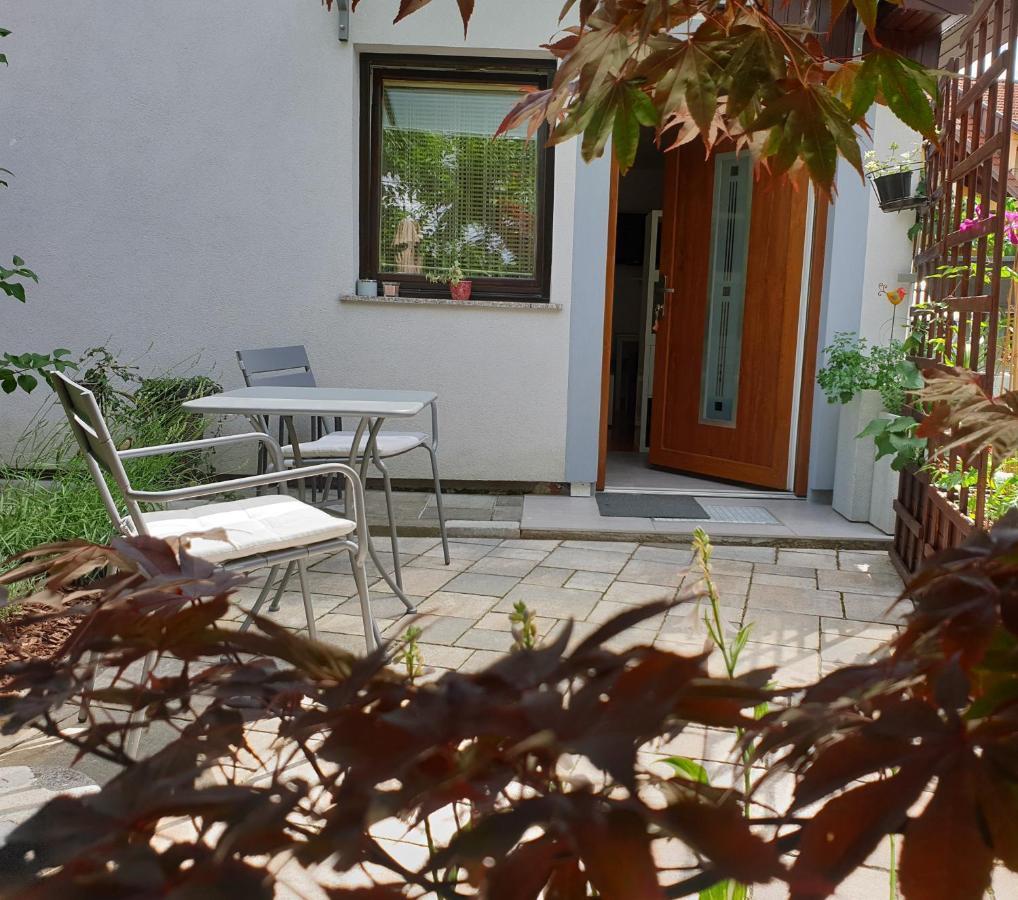 Studio Emma Ljubljana - Free Parking, Ac, Wifi Екстер'єр фото